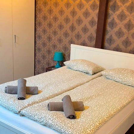 Apartament Szafir 4B Rzeszów Esterno foto